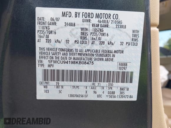 ✅ 2008 Ford Escape Limited • VIN: 1FMCU94198KB08475 • Lot: 43094043. Wystawiony na IAAI z przebiegiem 188 271 mil. Bezpłatny archiwum sprzedaży aukcyjnych z USA i szczegółowy raport historii pojazdu na DreamBid. Zdjęcie 9.