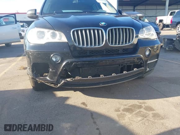 ✅ 2013 BMW X5 xDrive35i • VIN: 5UXZV4C54D0B23234 • Lot: 42830373. Wystawiony na IAAI z przebiegiem 169 971 mil. Bezpłatny archiwum sprzedaży aukcyjnych z USA i szczegółowy raport historii pojazdu na DreamBid. Zdjęcie 6.