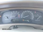 ✅ 1998 Buick Park Avenue Ultra • VIN: 1G4CU5214W4656672 • Lot: 43027096. Wystawiony na IAAI z przebiegiem 72 514 mil. Bezpłatny archiwum sprzedaży aukcyjnych z USA i szczegółowy raport historii pojazdu na DreamBid. Zdjęcie 7.