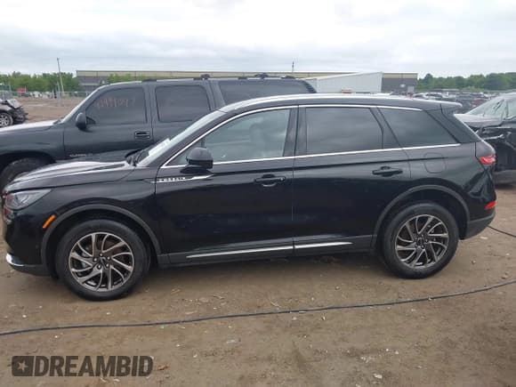 ✅ 2020 Lincoln Corsair Standard • VIN: 5LMCJ1D90LUL12401 • Лот: 43042243. Опубликован ранее на IAAI с пробегом 38 408 миль. Бесплатный доступ к архиву аукционных продаж из США и подробный отчёт об истории автомобиля на DreamBid. Изображение 15.