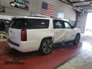 ✅ 2019 Chevrolet Suburban LT • VIN: 1GNSKHKC1KR212629 • Lot: 79246744. Wystawiony na Copart z przebiegiem 82 974 mil. Bezpłatny archiwum sprzedaży aukcyjnych z USA i szczegółowy raport historii pojazdu na DreamBid. Zdjęcie 3.