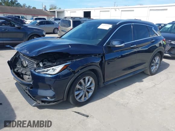 ✅ 2019 Infiniti QX50 Essential • VIN: 3PCAJ5M1XKF131104 • Lot: 41452545. Wystawiony na IAAI z przebiegiem 113 271 mil. Bezpłatny archiwum sprzedaży aukcyjnych z USA i szczegółowy raport historii pojazdu na DreamBid. Zdjęcie 2.