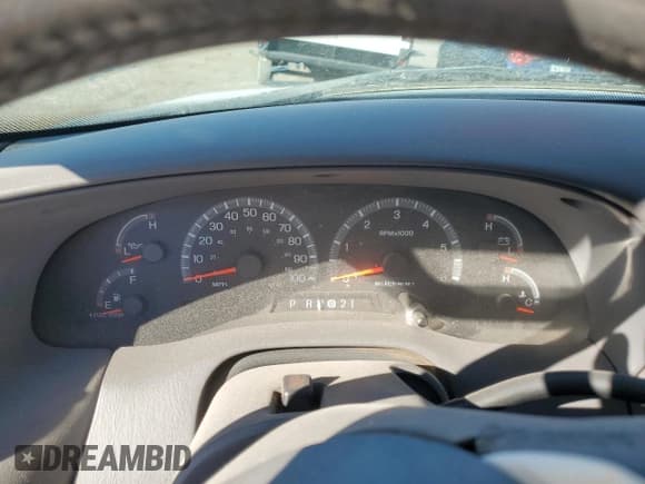 ✅ 2001 Ford F-150 XL • VIN: 1FTRX18L01NB84562 • Лот: 90101855. Опубликован ранее на Copart с пробегом Не указан. Бесплатный доступ к архиву аукционных продаж из США и подробный отчёт об истории автомобиля на DreamBid. Изображение 9.