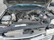 ✅ 2003 Chevrolet S-10 LS • VIN: 1GCDT13X83K186905 • Лот: 72262374. Опубликован ранее на Copart с пробегом 222 081 миль. Бесплатный доступ к архиву аукционных продаж из США и подробный отчёт об истории автомобиля на DreamBid. Изображение 13.