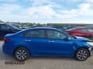 ✅ 2022 Kia Rio S • VIN: 3KPA24ADXNE507025 • Lot: 43186929. Wystawiony na IAAI z przebiegiem 51 932 mil. Bezpłatny archiwum sprzedaży aukcyjnych z USA i szczegółowy raport historii pojazdu na DreamBid. Zdjęcie 14.