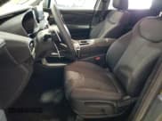 ✅ 2023 Hyundai Santa Fe SE • VIN: 5NMS1DAJ6PH642009 • Lot: 58949704. Wystawiony na Copart z przebiegiem 12 426 mil. Bezpłatny archiwum sprzedaży aukcyjnych z USA i szczegółowy raport historii pojazdu na DreamBid. Zdjęcie 7.