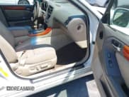 ✅ 2001 Lexus GS 300 • VIN: JT8BD69S410135017 • Lot: 42859261. Wystawiony na IAAI z przebiegiem 226 039 mil. Bezpłatny archiwum sprzedaży aukcyjnych z USA i szczegółowy raport historii pojazdu na DreamBid. Zdjęcie 5.