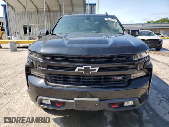 ✅ 2022 Chevrolet Silverado 1500 LT Trail Boss • VIN: 1GCPYFED7NZ192252 • Lot: 65614375. Wystawiony na Copart z przebiegiem 59 207 mil. Bezpłatny archiwum sprzedaży aukcyjnych z USA i szczegółowy raport historii pojazdu na DreamBid. Zdjęcie 5.