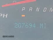 ✅ 2017 Chevrolet Express Cargo • VIN: 1GCWGBFF1H1136625 • Lot: 43149664. Listed on IAAI with 207,694 mi. Free auction sales archive from the USA and detailed vehicle history report at DreamBid. Image 16.