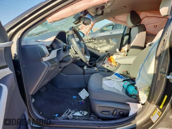 ✅ 2020 Hyundai Ioniq SE • VIN: KMHC75LC7LU224015 • Lot: 85370205. Listed on Copart with 76,987 mi. Free auction sales archive from the USA and detailed vehicle history report at DreamBid. Image 7.