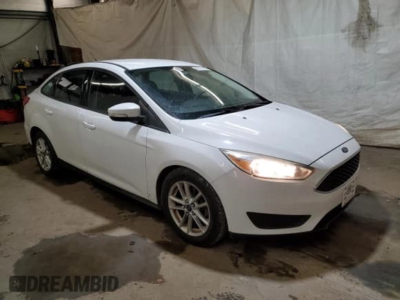 ✅ 2016 Ford Focus SE • VIN: 1FADP3F28GL304053 • Lot: 92171685. Listed on Copart with 77,414 mi. Free auction sales archive from the USA and detailed vehicle history report at DreamBid. Image 4.