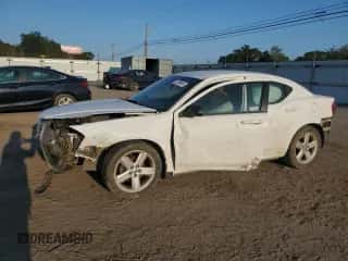 2013 Dodge Avenger SE с VIN 1C3CDZAB9DN566712, выставлен на аукционе Copart как лот 72289914 с пробегом Не указан миль и Списание • Salvage title. История ставок и продаж доступна на DreamBid. Изображение 1.