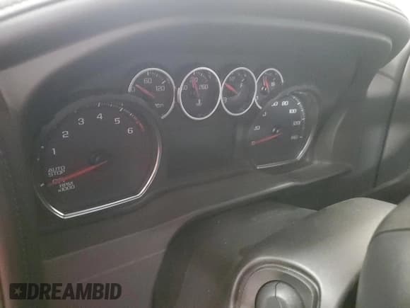 ✅ 2021 Chevrolet Silverado 1500 LTZ • VIN: 1GCUYGEL9MZ221894 • Lot: 73680294. Wystawiony na Copart z przebiegiem Nie podano. Bezpłatny archiwum sprzedaży aukcyjnych z USA i szczegółowy raport historii pojazdu na DreamBid. Zdjęcie 9.