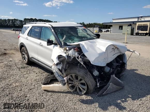 2022 Ford Explorer Limited z VIN 1FMSK7FH4NGA56235, wystawiony jako Copart lot #70799225 z przebiegiem Nie podano mil oraz Szkoda całkowita • Salvage title. Historia ofert i sprzedaży dostępna na DreamBid. Obrazek 4.