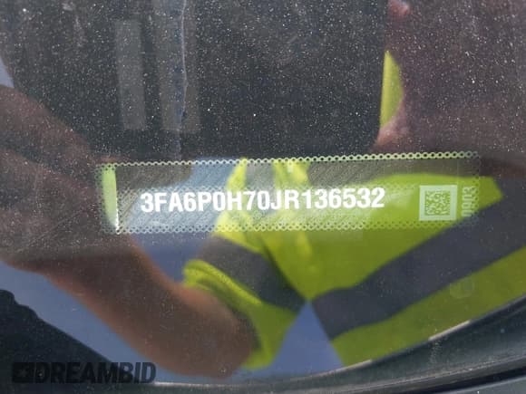 ✅ 2018 Ford Fusion SE • VIN: 3FA6P0H70JR136532 • Lot: 42858538. Listed on IAAI with 126,935 mi. Free auction sales archive from the USA and detailed vehicle history report at DreamBid. Image 9.