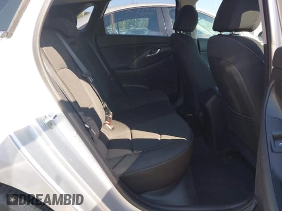 ✅ 2019 Hyundai Elantra • VIN: KMHH35LE3KU102124 • Лот: 43186393. Опубликован ранее на IAAI с пробегом 47 154 миль. Бесплатный доступ к архиву аукционных продаж из США и подробный отчёт об истории автомобиля на DreamBid. Изображение 8.