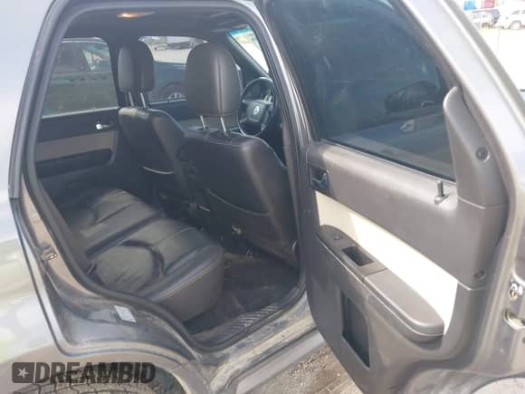 2010 Mercury Mariner с VIN 4M2CN9BG7AKJ23825, выставлен на аукционе IAAI как лот 42636058 с пробегом 153 785 миль миль и . История ставок и продаж доступна на DreamBid. Изображение 8.