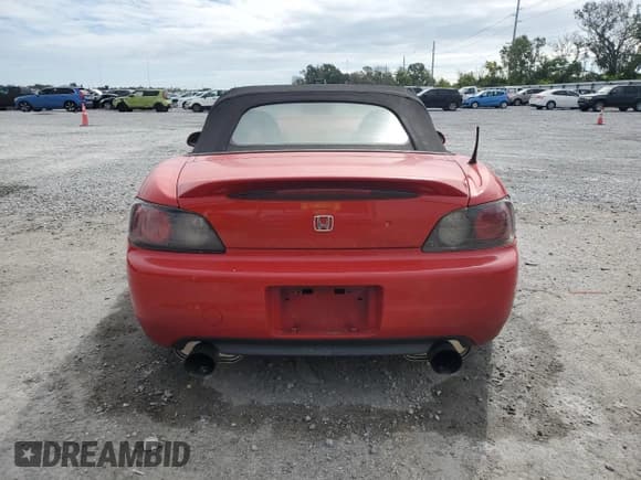 ✅ 2000 Honda S2000 • VIN: JHMAP1149YT004421 • Lot: 80206985. Listed on Copart with 197,726 mi. Free auction sales archive from the USA and detailed vehicle history report at DreamBid. Image 6.
