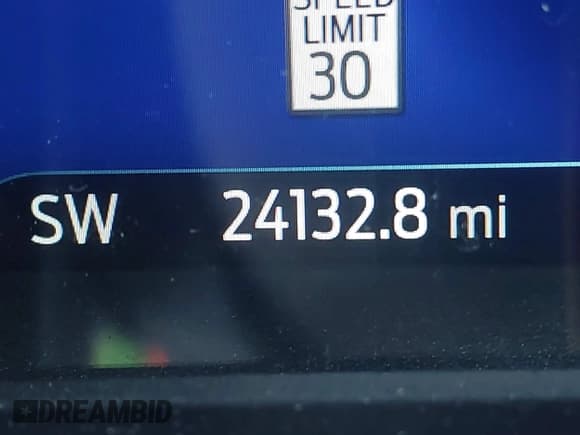 ✅ 2023 Ford Explorer King Ranch • VIN: 1FM5K7LC4PGB17575 • Lot: 42465498. Wystawiony na IAAI z przebiegiem 24 132 mil. Bezpłatny archiwum sprzedaży aukcyjnych z USA i szczegółowy raport historii pojazdu na DreamBid. Zdjęcie 16.