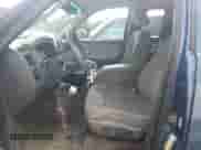 2005 Dodge Dakota SLT с VIN 1D7HW42N25S199510, выставлен на аукционе Copart как лот 65350054 с пробегом 160 861 миль миль и Списание • Salvage title. История ставок и продаж доступна на DreamBid. Изображение 7.