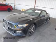 ✅ 2017 Ford Mustang EcoBoost Premium • VIN: 1FATP8UH9H5307646 • Lot: 42926727. Wystawiony na IAAI z przebiegiem 131 052 mil. Bezpłatny archiwum sprzedaży aukcyjnych z USA i szczegółowy raport historii pojazdu na DreamBid. Zdjęcie 2.