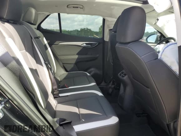 ✅ 2025 Buick Envision Sport Touring • VIN: LRBFZLE45SD017285 • Lot: 68684805. Listed on Copart with 5,564 mi. Free auction sales archive from the USA and detailed vehicle history report at DreamBid. Image 11.