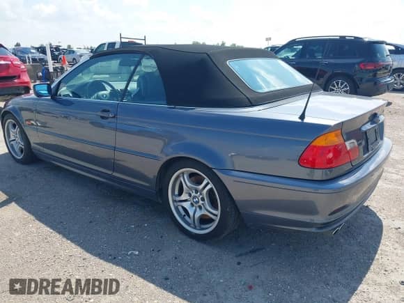 2001 BMW 3 Series 330Ci с VIN WBABS53421JU88746, выставлен на аукционе IAAI как лот 43120129 с пробегом Не указан миль и . История ставок и продаж доступна на DreamBid. Изображение 3.