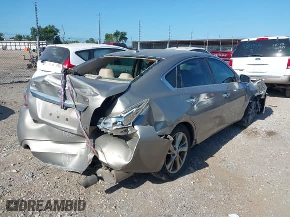 ✅ 2014 Nissan Altima S • VIN: 1N4AL3AP4EN228155 • Лот: 42819967. Опубликован ранее на IAAI с пробегом 157 846 миль. Бесплатный доступ к архиву аукционных продаж из США и подробный отчёт об истории автомобиля на DreamBid. Изображение 6.