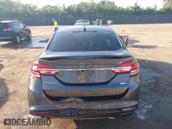 ✅ 2018 Ford Fusion Sport • VIN: 3FA6P0VP8JR195963 • Lot: 43299530. Listed on IAAI with 153,347 mi. Free auction sales archive from the USA and detailed vehicle history report at DreamBid. Image 16.