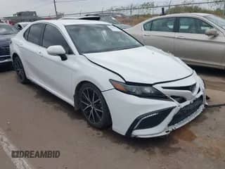 2023 Toyota Camry SE с VIN 4T1T11AK9PU800245, выставлен на аукционе IAAI как лот 42989278 с пробегом 40 590 миль миль и . История ставок и продаж доступна на DreamBid. Изображение 1.