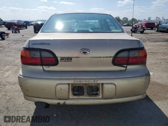 2001 Chevrolet Malibu z VIN 1G1ND52J216123769, wystawiony jako Copart lot #68695424 z przebiegiem 85 381 mil mil oraz Szkoda całkowita • Salvage title. Historia ofert i sprzedaży dostępna na DreamBid. Obrazek 6.