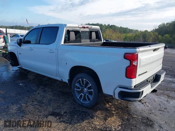✅ 2020 Chevrolet Silverado 1500 RST • VIN: 3GCUYEEL0LG438818 • Lot: 40846782. Wystawiony na IAAI z przebiegiem 108 018 mil. Bezpłatny archiwum sprzedaży aukcyjnych z USA i szczegółowy raport historii pojazdu na DreamBid. Zdjęcie 3.