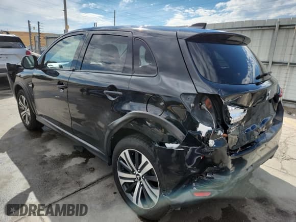 ✅ 2020 Mitsubishi Outlander ES • VIN: JA4AP3AU8LU016277 • Lot: 70346395. Listed on Copart with 97,231 mi. Free auction sales archive from the USA and detailed vehicle history report at DreamBid. Image 2.