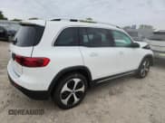 ✅ 2025 Mercedes-Benz GLB 250 • VIN: W1N4M4GB2SW384487 • Lot: 90941685. Listed on Copart with 31,288 mi. Free auction sales archive from the USA and detailed vehicle history report at DreamBid. Image 3.