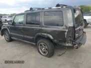 ✅ 2006 Jeep Commander • VIN: 1J8HG48N96C164806 • Лот: 66106955. Опубликован ранее на Copart с пробегом 205 707 миль. Бесплатный доступ к архиву аукционных продаж из США и подробный отчёт об истории автомобиля на DreamBid. Изображение 2.