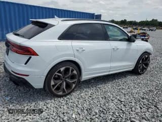 ✅ 2024 Audi RS Q8 • VIN: WU1ARBF17RD000253 • Лот: 53787575. Опубликован ранее на Copart с пробегом 10 792 миль. Бесплатный доступ к архиву аукционных продаж из США и подробный отчёт об истории автомобиля на DreamBid. Изображение 3.