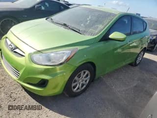 ✅ 2013 Hyundai Accent GS • VIN: KMHCT5AE3DU135334 • Лот: 75125894. Опубликован ранее на Copart с пробегом Не указан. Бесплатный доступ к архиву аукционных продаж из США и подробный отчёт об истории автомобиля на DreamBid. Изображение 1.
