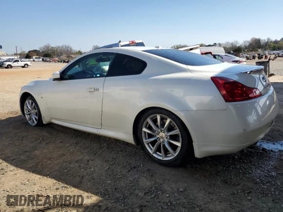 ✅ 2015 Infiniti Q60 Journey • VIN: JN1CV6EK0FM871691 • Лот: 50782645. Опубликован ранее на Copart с пробегом 73 525 миль. Бесплатный доступ к архиву аукционных продаж из США и подробный отчёт об истории автомобиля на DreamBid. Изображение 2.