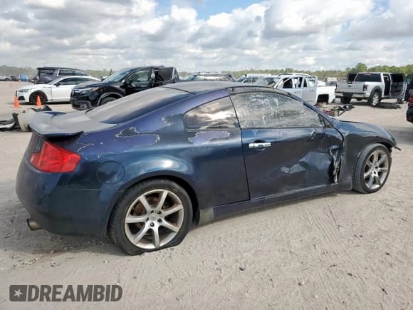 ✅ 2004 Infiniti G35 w/Leather • VIN: JNKCV54E84M307902 • Лот: 92345375. Опубликован ранее на Copart с пробегом 228 916 миль. Бесплатный доступ к архиву аукционных продаж из США и подробный отчёт об истории автомобиля на DreamBid. Изображение 3.