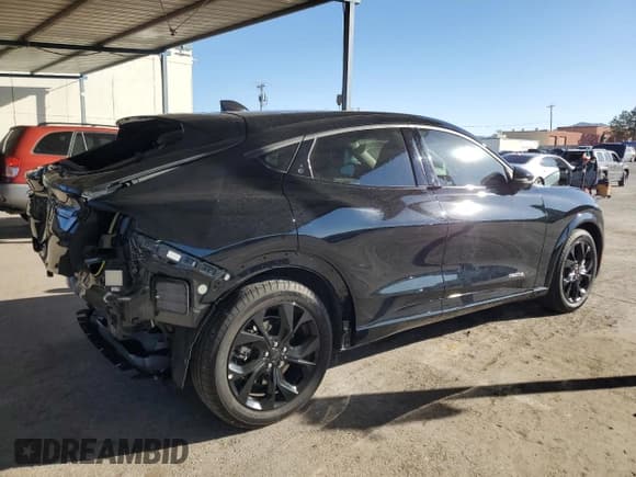 ✅ 2024 Ford Mustang Mach-E Premium • VIN: 3FMTK3R77RMA26853 • Lot: 82748465. Listed on Copart with 16,081 mi. Free auction sales archive from the USA and detailed vehicle history report at DreamBid. Image 3.