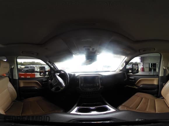 ✅ 2017 GMC Sierra 2500HD Denali • VIN: 1GT12UEY4HF187918 • Лот: 42384580. Опубликован ранее на IAAI с пробегом 117 034 миль. Бесплатный доступ к архиву аукционных продаж из США и подробный отчёт об истории автомобиля на DreamBid. Изображение 19.