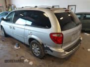 ✅ 2006 Chrysler Town & Country Limited • VIN: 2A8GP64L26R743543 • Лот: 43481522. Опубликован ранее на IAAI с пробегом 285 189 миль. Бесплатный доступ к архиву аукционных продаж из США и подробный отчёт об истории автомобиля на DreamBid. Изображение 3.