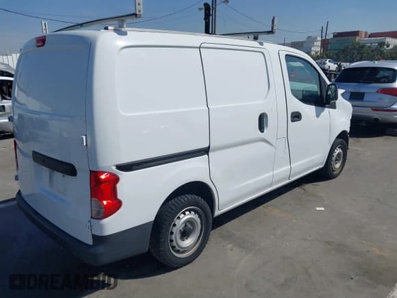 ✅ 2019 Nissan NV200 SV • VIN: 3N6CM0KN2KK707488 • Lot: 41829408. Listed on IAAI with Not provided. Free auction sales archive from the USA and detailed vehicle history report at DreamBid. Image 4.