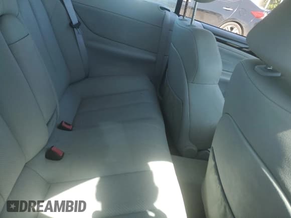 ✅ 2001 Mercedes-Benz CLK 320/430 • VIN: WDBLK70G81T069854 • Lot: 55624715. Wystawiony na Copart z przebiegiem Nie podano. Bezpłatny archiwum sprzedaży aukcyjnych z USA i szczegółowy raport historii pojazdu na DreamBid. Zdjęcie 10.