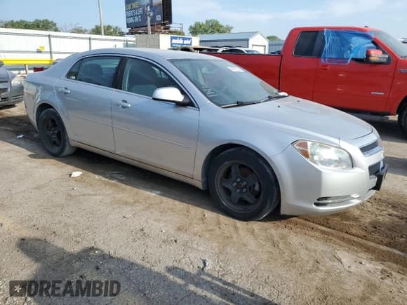 ✅ 2010 Chevrolet Malibu 1LT • VIN: 1G1ZC5EB3AF141092 • Lot: 65970524. Wystawiony na Copart z przebiegiem 125 564 mil. Bezpłatny archiwum sprzedaży aukcyjnych z USA i szczegółowy raport historii pojazdu na DreamBid. Zdjęcie 4.