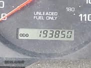 ✅ 2000 Nissan Xterra XE • VIN: 5N1ED28T9YC565499 • Lot: 42855745. Listed on IAAI with 193,850 mi. Free auction sales archive from the USA and detailed vehicle history report at DreamBid. Image 15.