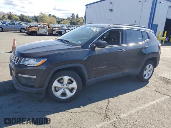 ✅ 2021 Jeep Compass Altitude • VIN: 3C4NJCBB2MT572232 • Lot: 84659435. Listed on Copart with 37,758 mi. Free auction sales archive from the USA and detailed vehicle history report at DreamBid. Image 1.
