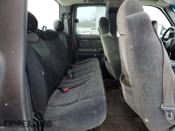 ✅ 2001 Chevrolet Silverado 2500HD LS • VIN: 1GCHK29G11E266964 • Лот: 46182055. Опубликован ранее на Copart с пробегом 208 512 миль. Бесплатный доступ к архиву аукционных продаж из США и подробный отчёт об истории автомобиля на DreamBid. Изображение 10.