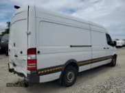 ✅ 2018 Mercedes-Benz Sprinter Cargo Worker • VIN: WD3PE8CD9JP601035 • Lot: 56534565. Listed on Copart with 390,212 mi. Free auction sales archive from the USA and detailed vehicle history report at DreamBid. Image 3.