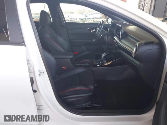 ✅ 2023 Kia Forte GT • VIN: 3KPF44AC6PE597946 • Лот: 43139866. Опубликован ранее на IAAI с пробегом 36 091 миль. Бесплатный доступ к архиву аукционных продаж из США и подробный отчёт об истории автомобиля на DreamBid. Изображение 5.